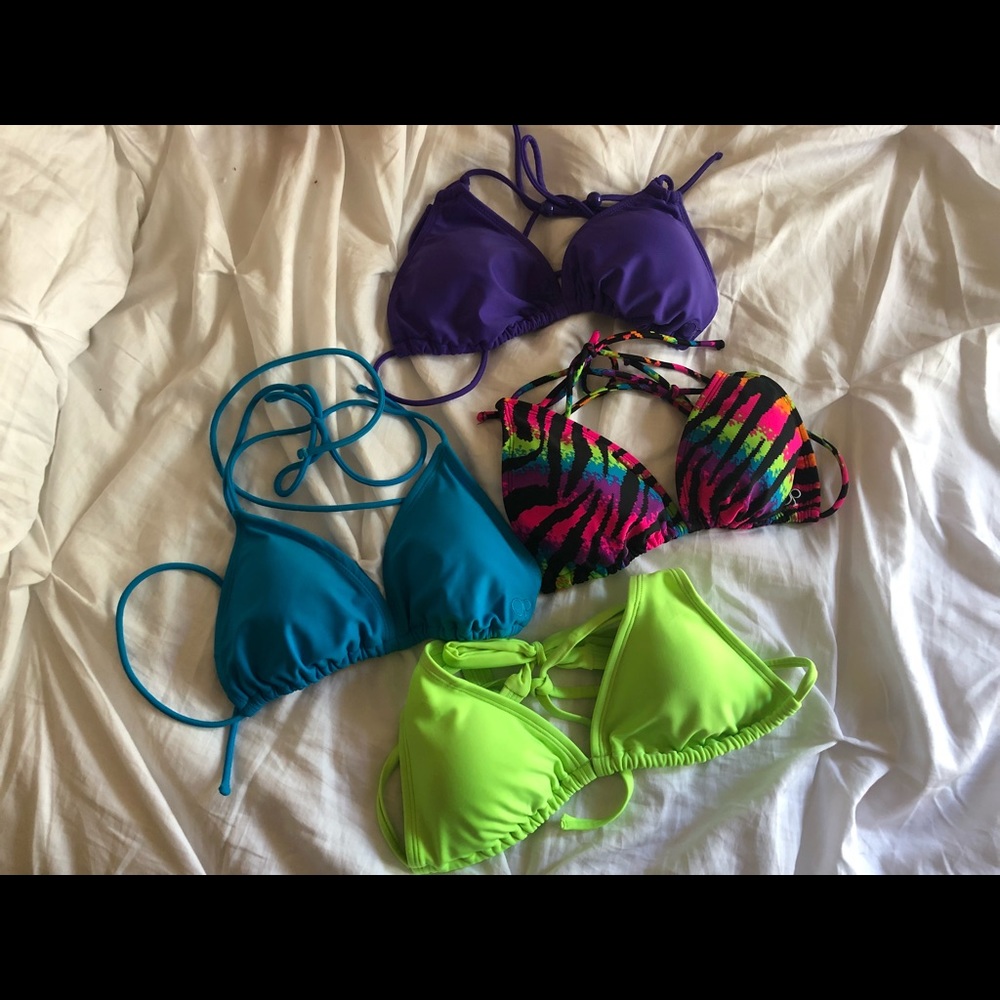 Triangle Bikini Tops: XS-S